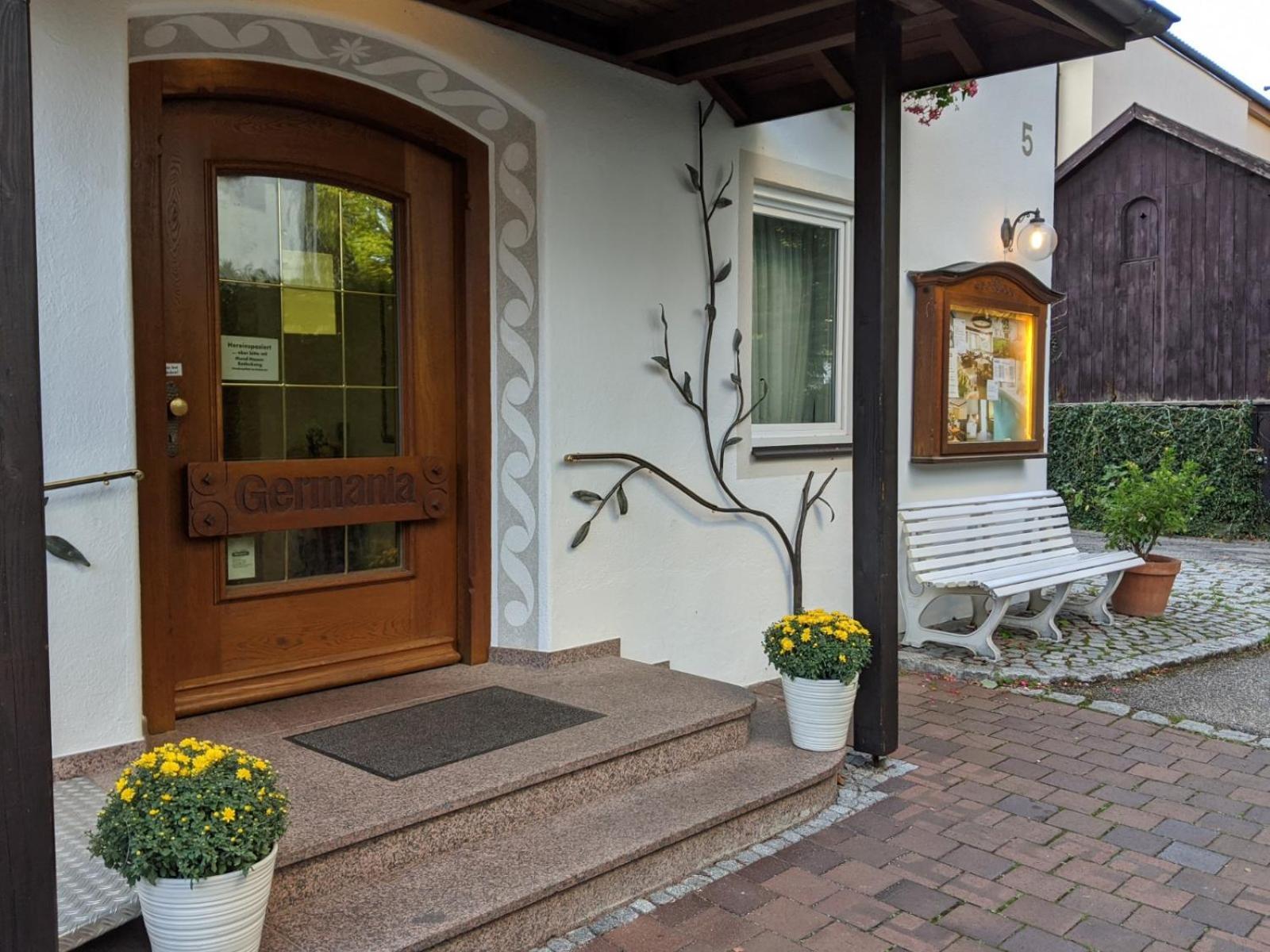 Hotel Germania บาดวือริสโฮเฟิน ภายนอก รูปภาพ