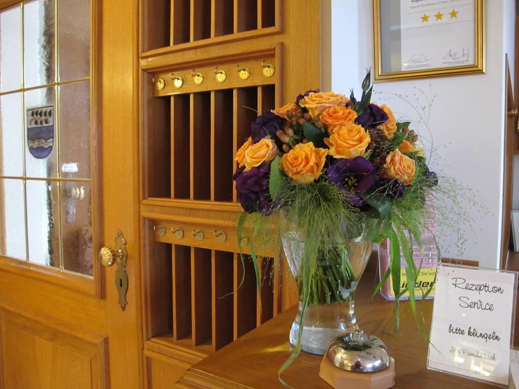 Hotel Germania บาดวือริสโฮเฟิน ภายนอก รูปภาพ