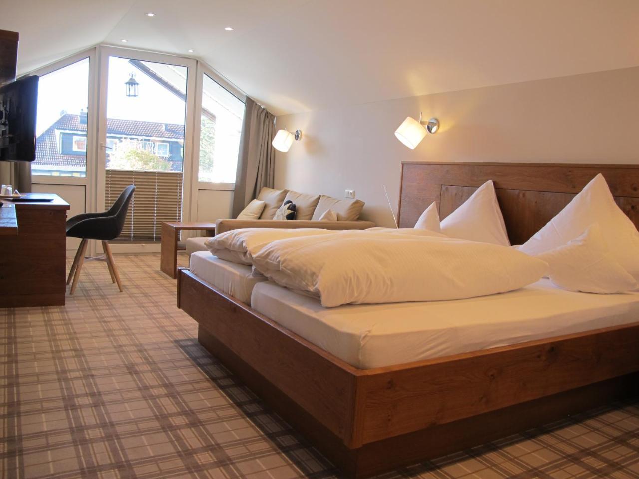 Hotel Germania บาดวือริสโฮเฟิน ภายนอก รูปภาพ